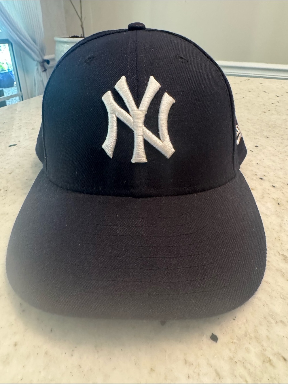New York Yankees Dark Navy Baseball Cap with White Logo 7 1/4